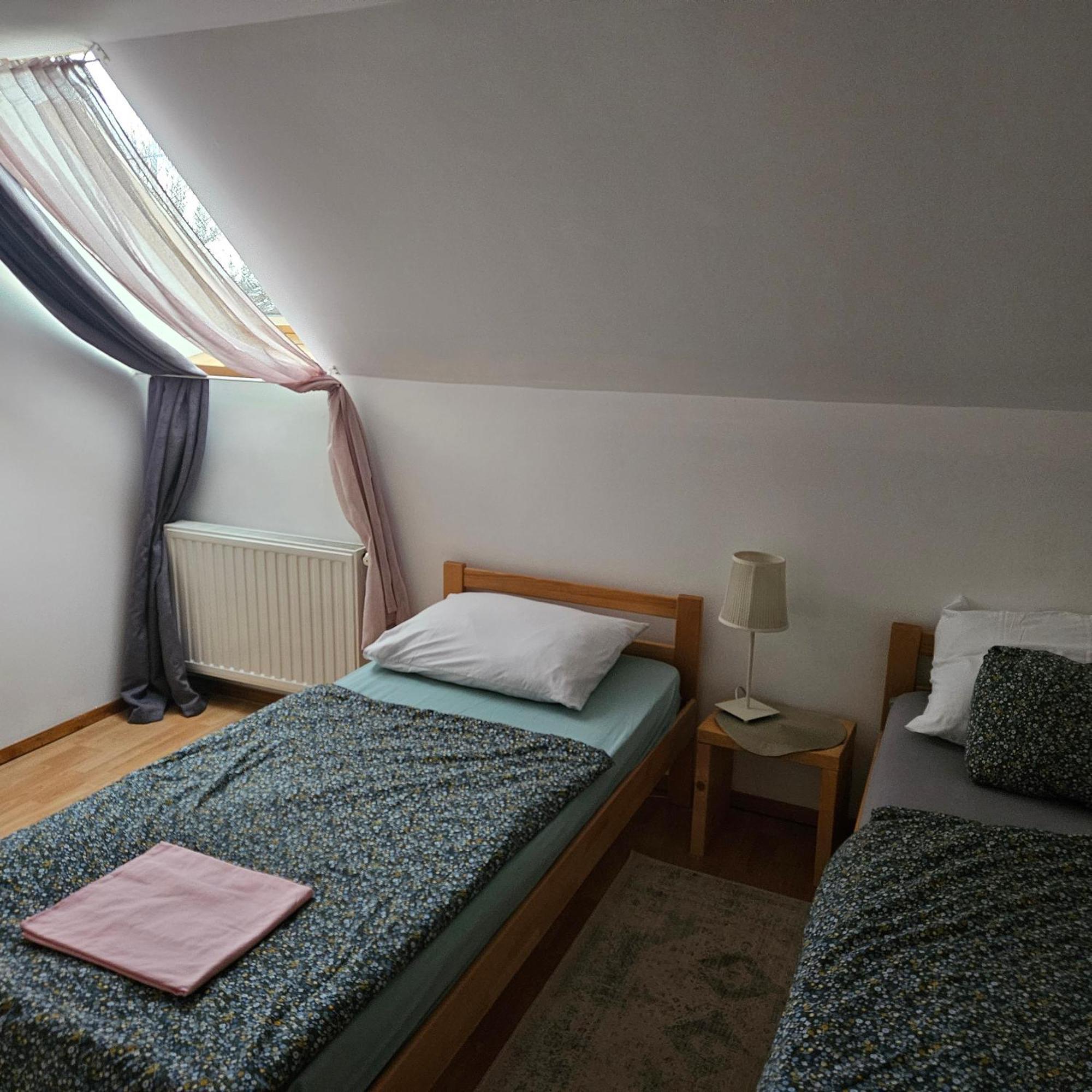 شقة Apartman Cardak Gospić المظهر الخارجي الصورة